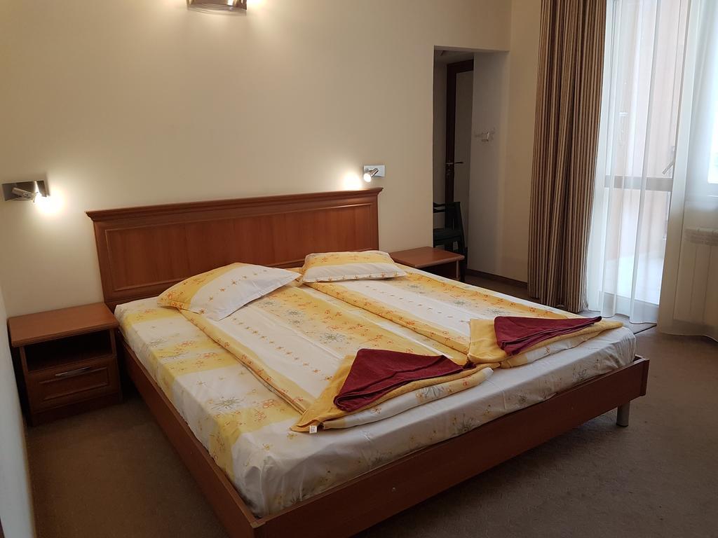 Guest House Markovi Aheloy Esterno foto
