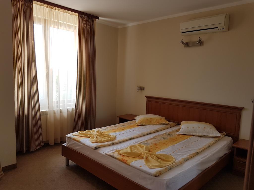 Guest House Markovi Aheloy Esterno foto