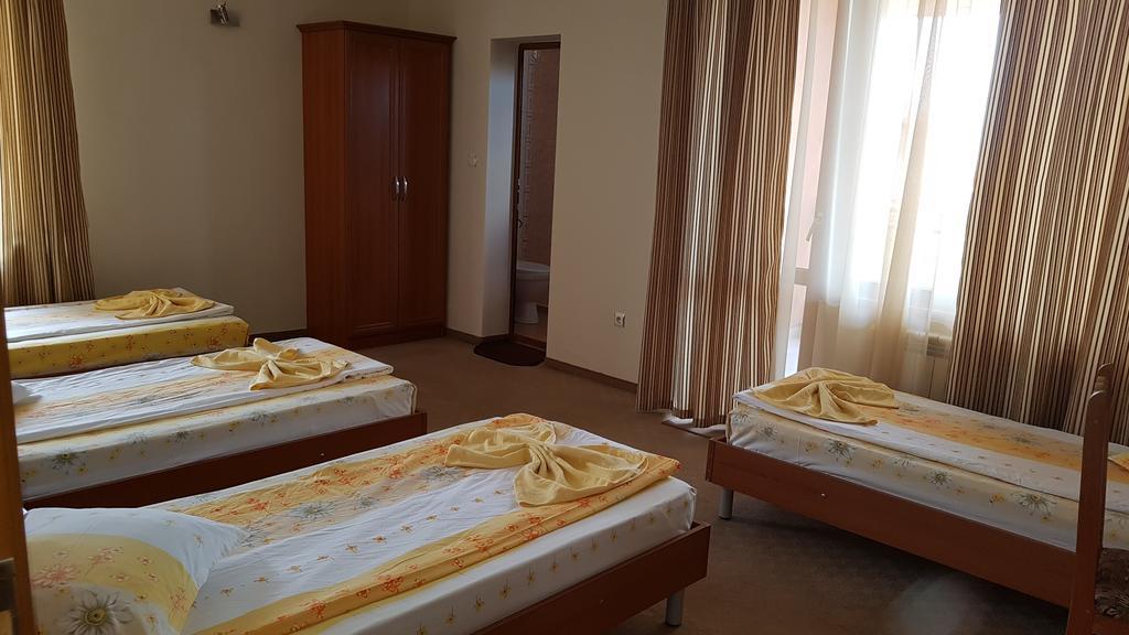 Guest House Markovi Aheloy Esterno foto