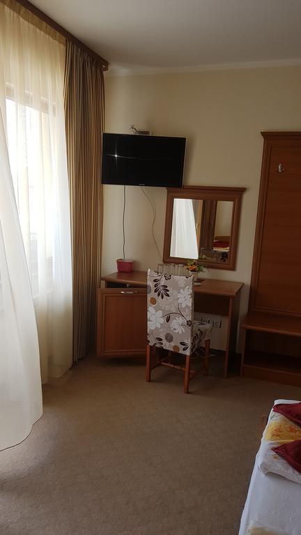Guest House Markovi Aheloy Esterno foto